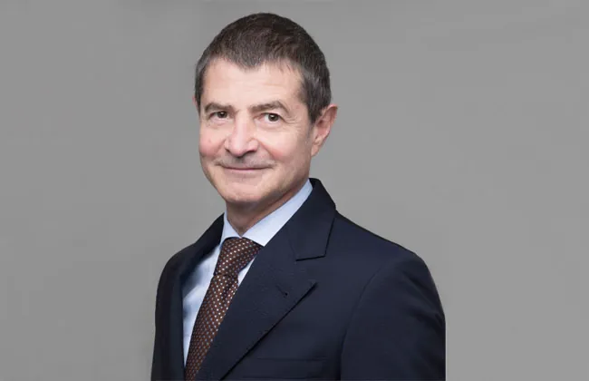 Somos un despacho de abogados especialistas en Derecho francés y español